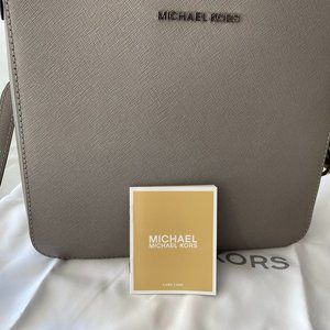 Michael Kors Messenger Bag NWT